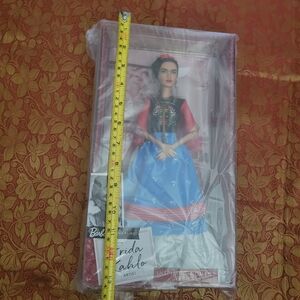 Barbie Series FRIDA KAHLO